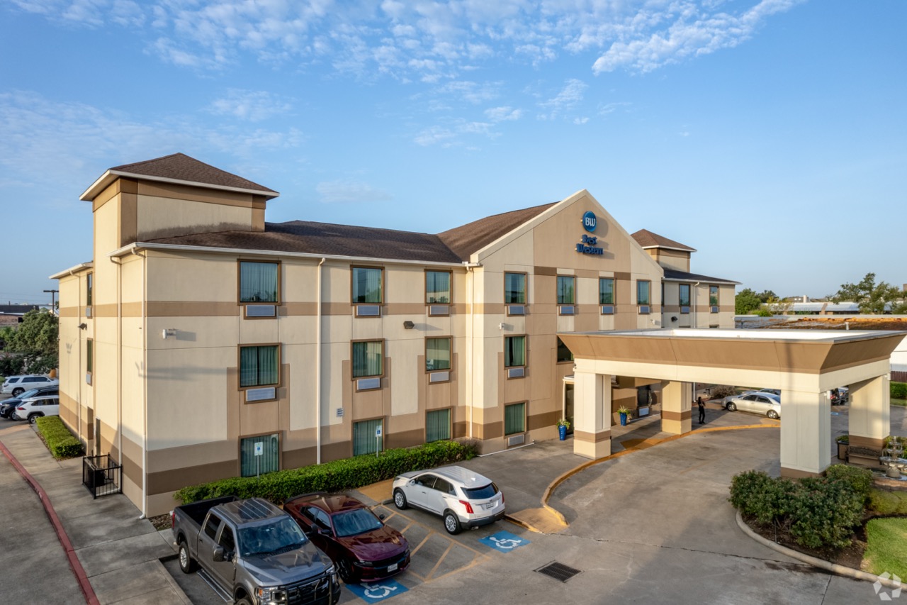 Best Western Galleria Inn & Suites